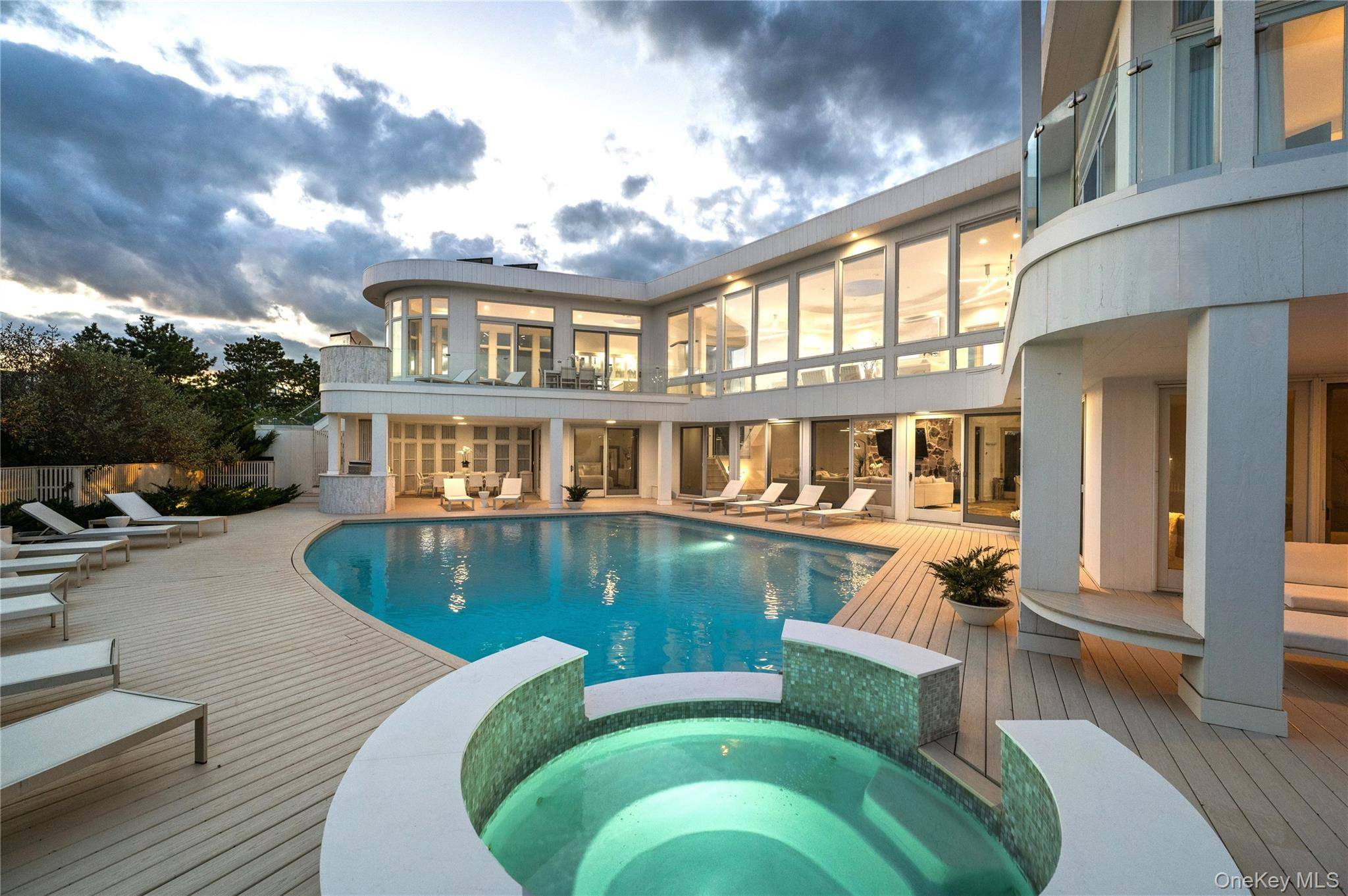 7 Bedroom Home for Sale in Amagansett – 9 Mitchell Dunes Ln - 7