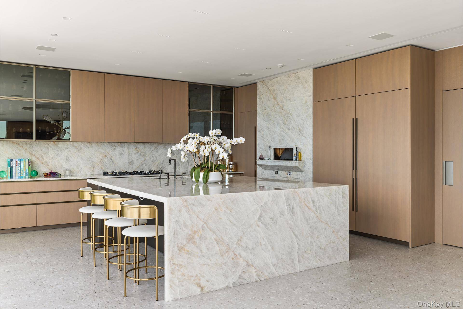 8-Bedroom House for Sale in Sag Harbor, NY – 2 W Water St - 7