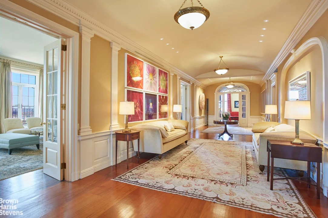 8 Bedroom Home for Sale at 120 East End Avenue – Manhattan – New York – NY - 3