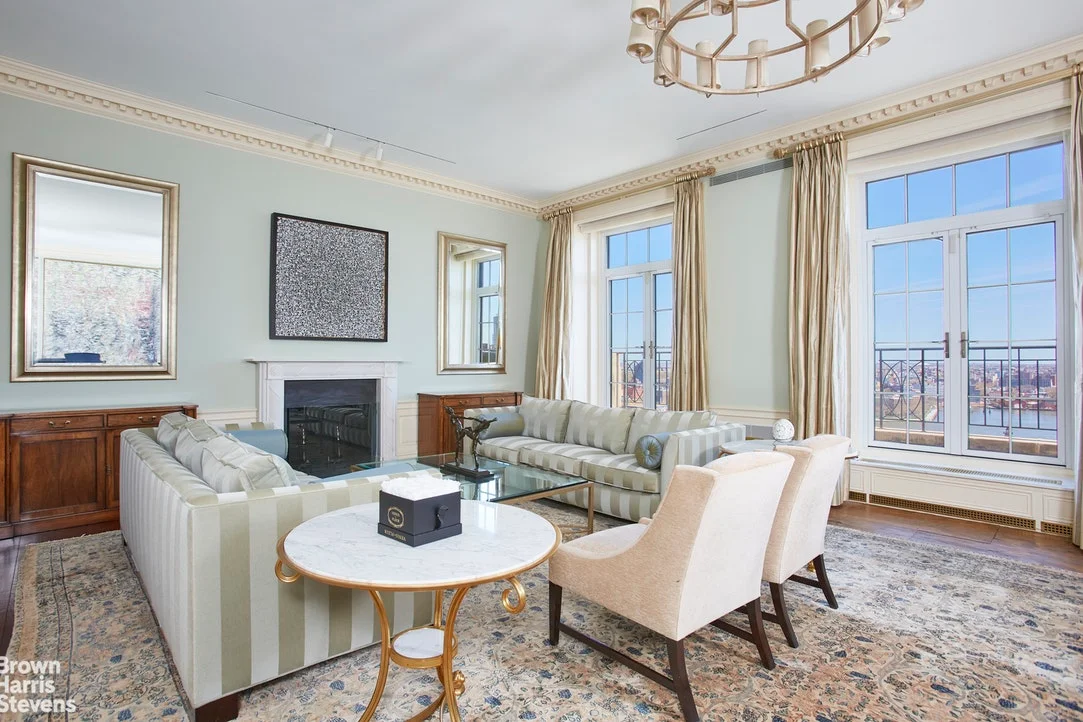 8 Bedroom Home for Sale at 120 East End Avenue – Manhattan – New York – NY - 6