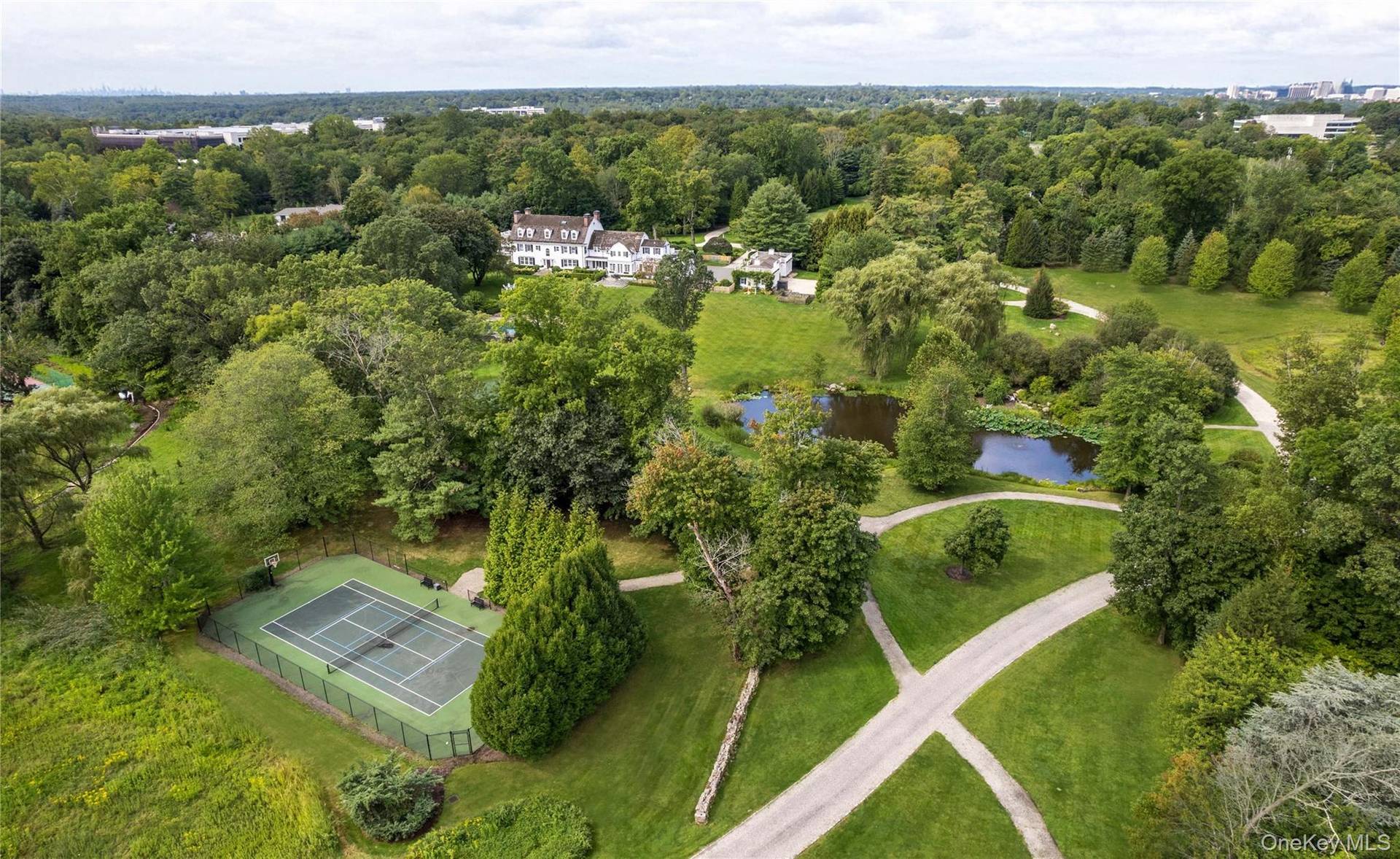 Manoir Historique de 7 Chambres à Purchase, New York, États-Unis - 1