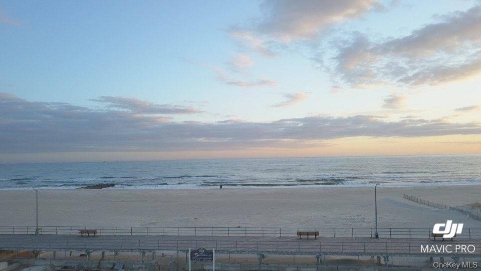 Prédio à Venda em Atlantic Beach - Nova Iorque - EUA - 2