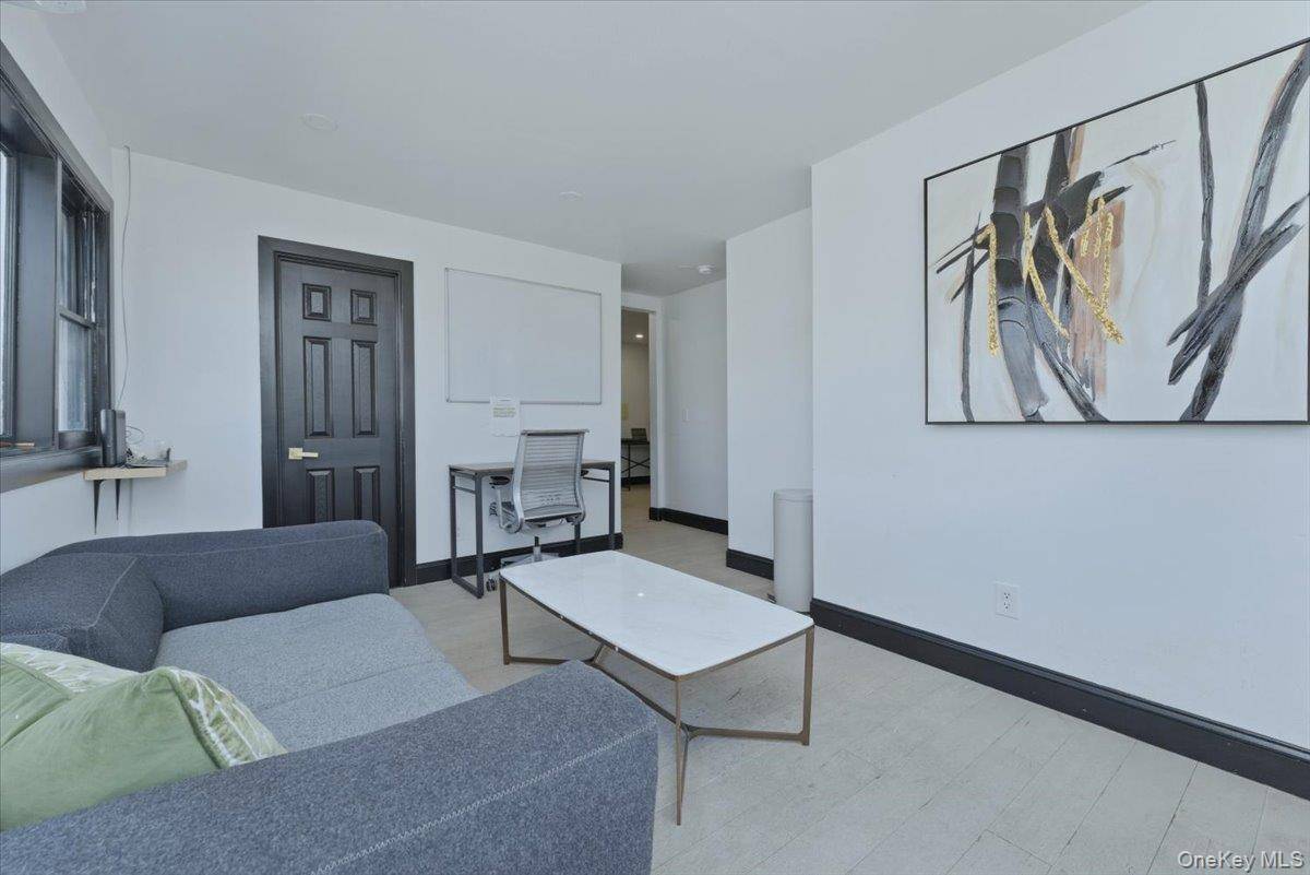 Edificio en Venta en Atlantic Beach - Nueva York - EE. UU. - 4