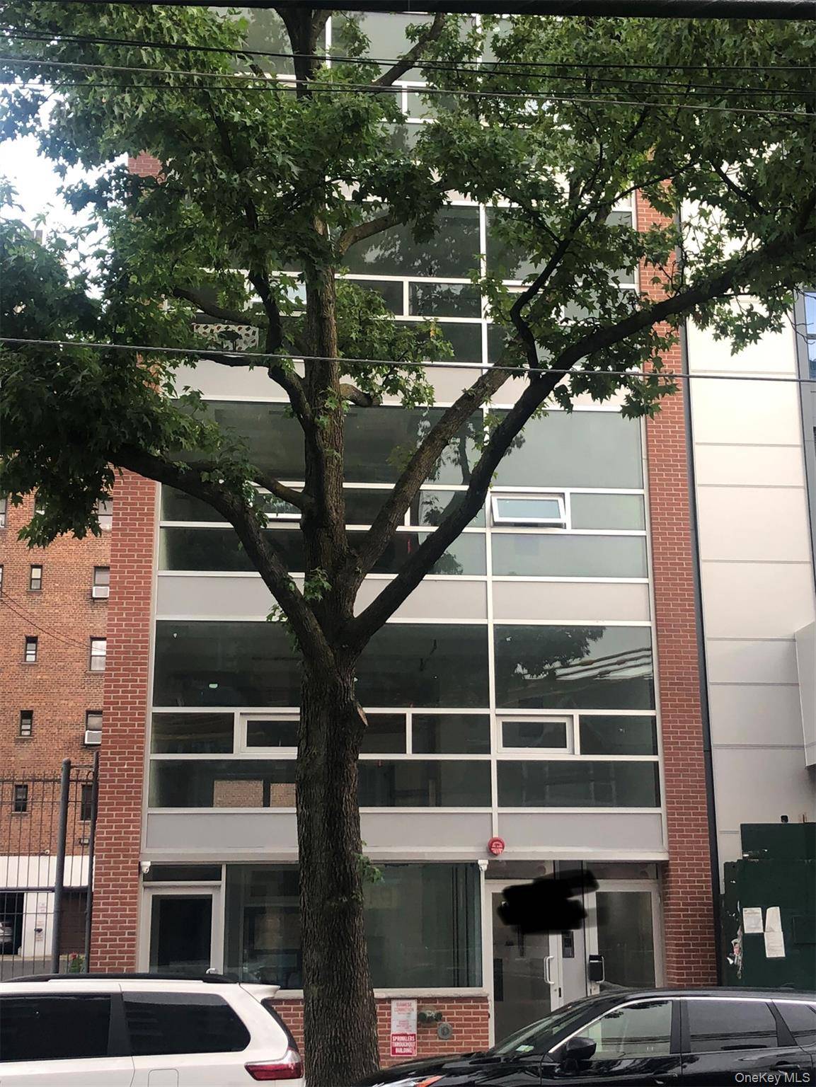 Building for Sale in Flushing, NY, USA - 2