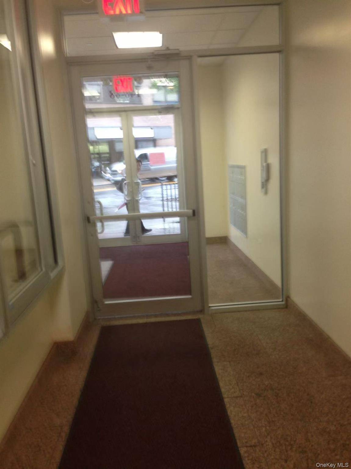 Prédio à Venda em Flushing, NY, EUA - 2