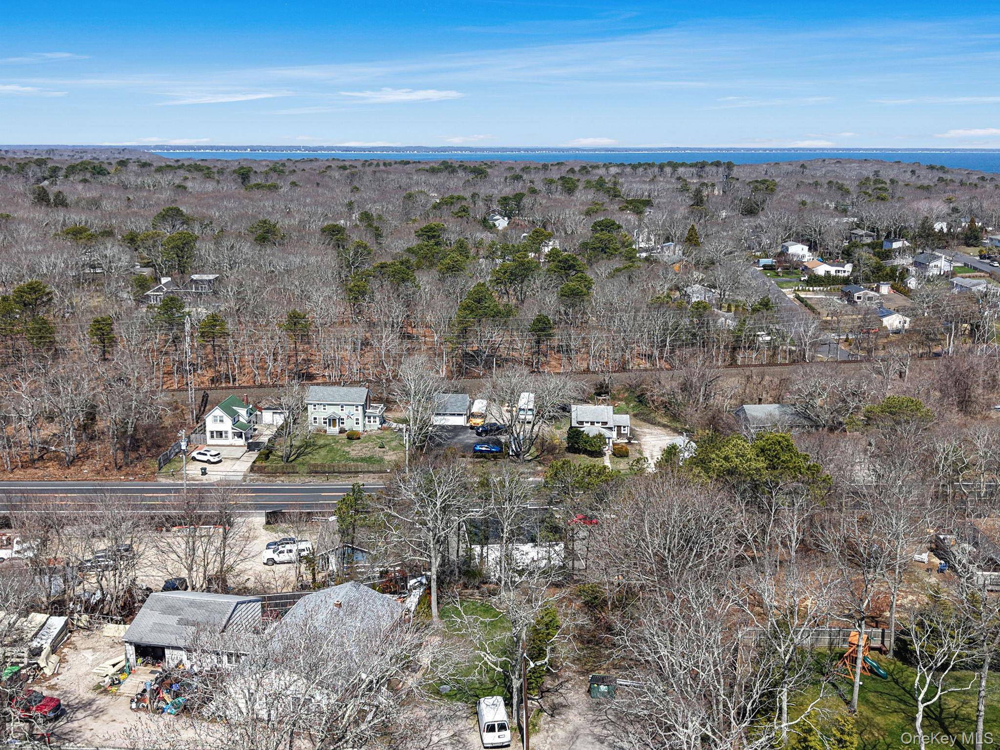 Prédio à Venda em Hampton Bays - Nova Iorque - EUA - 3