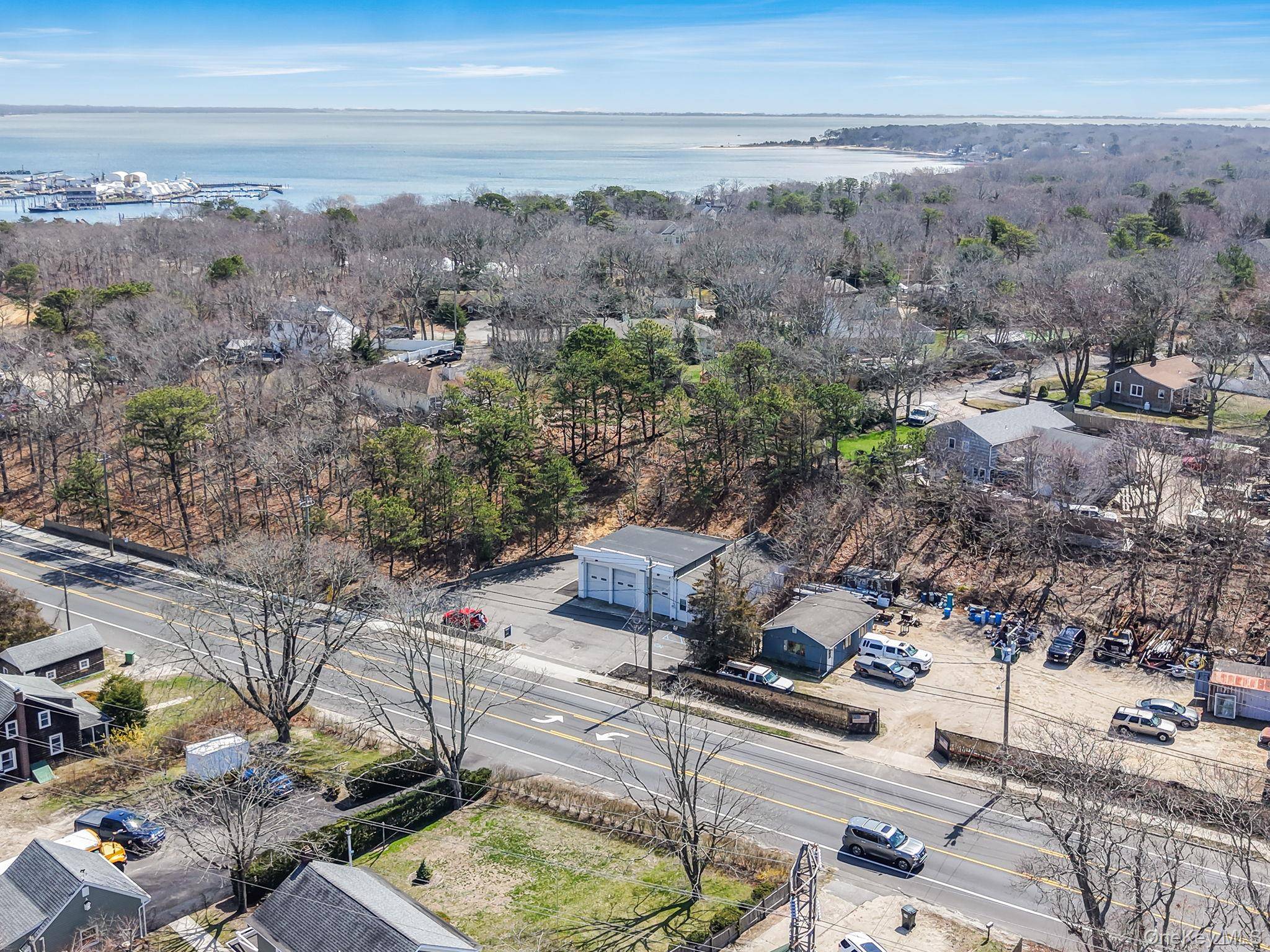 Prédio à Venda em Hampton Bays - Nova Iorque - EUA - 6