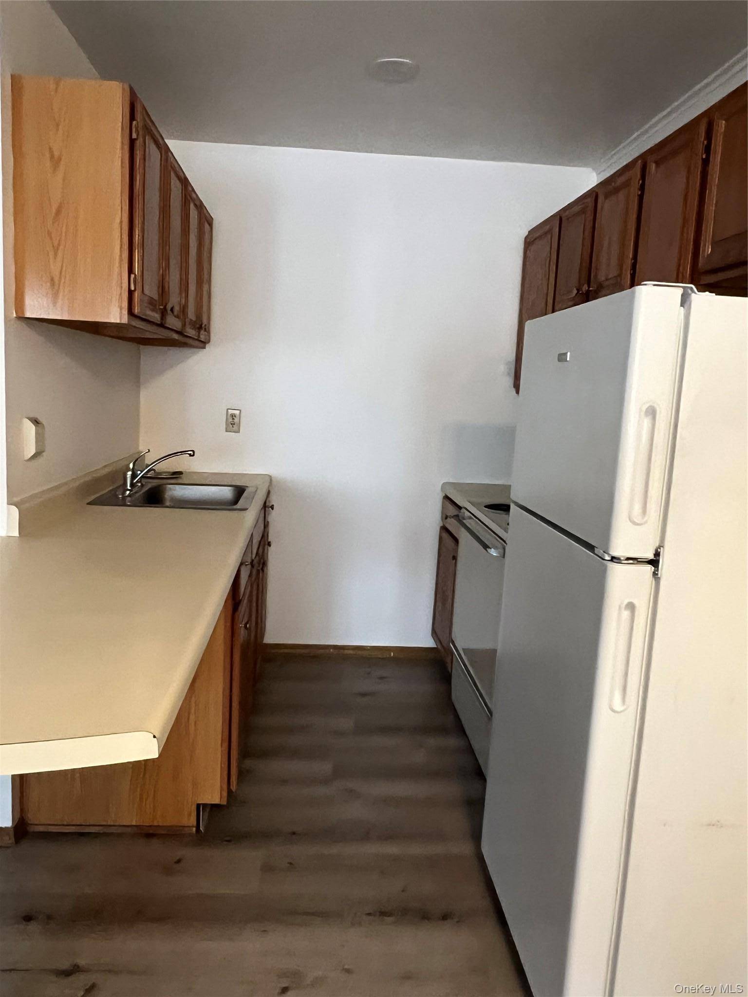Edificio en Venta en Hyde Park - Nueva York - EE. UU. - 5
