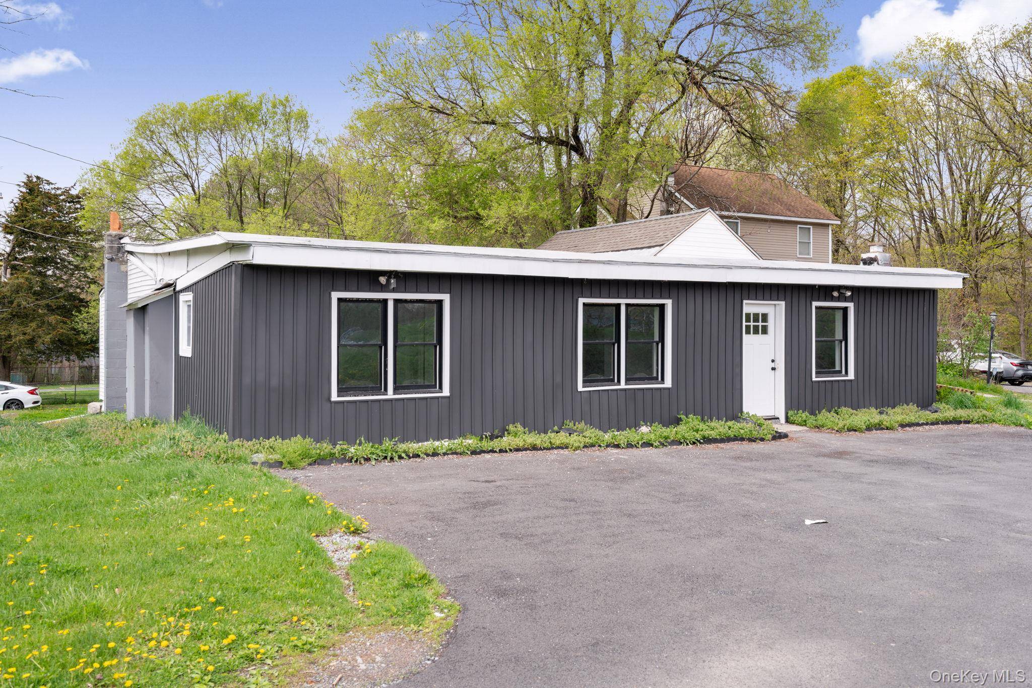 Edificio Comercial y Residencial en Venta en Hyde Park - Nueva York - EE. UU. - 2