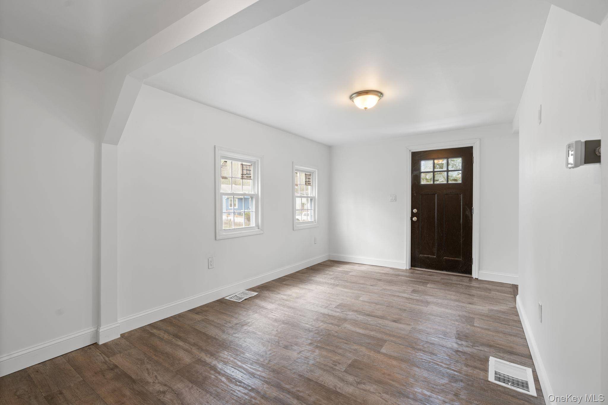 Edificio Comercial y Residencial en Venta en Hyde Park - Nueva York - EE. UU. - 5