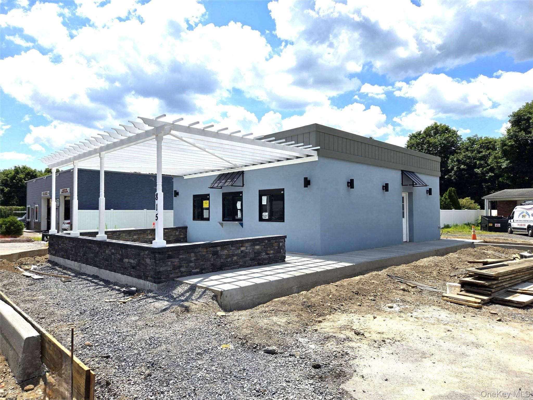 Edificio Comercial en Venta en Hyde Park - Nueva York - EE. UU. - 1