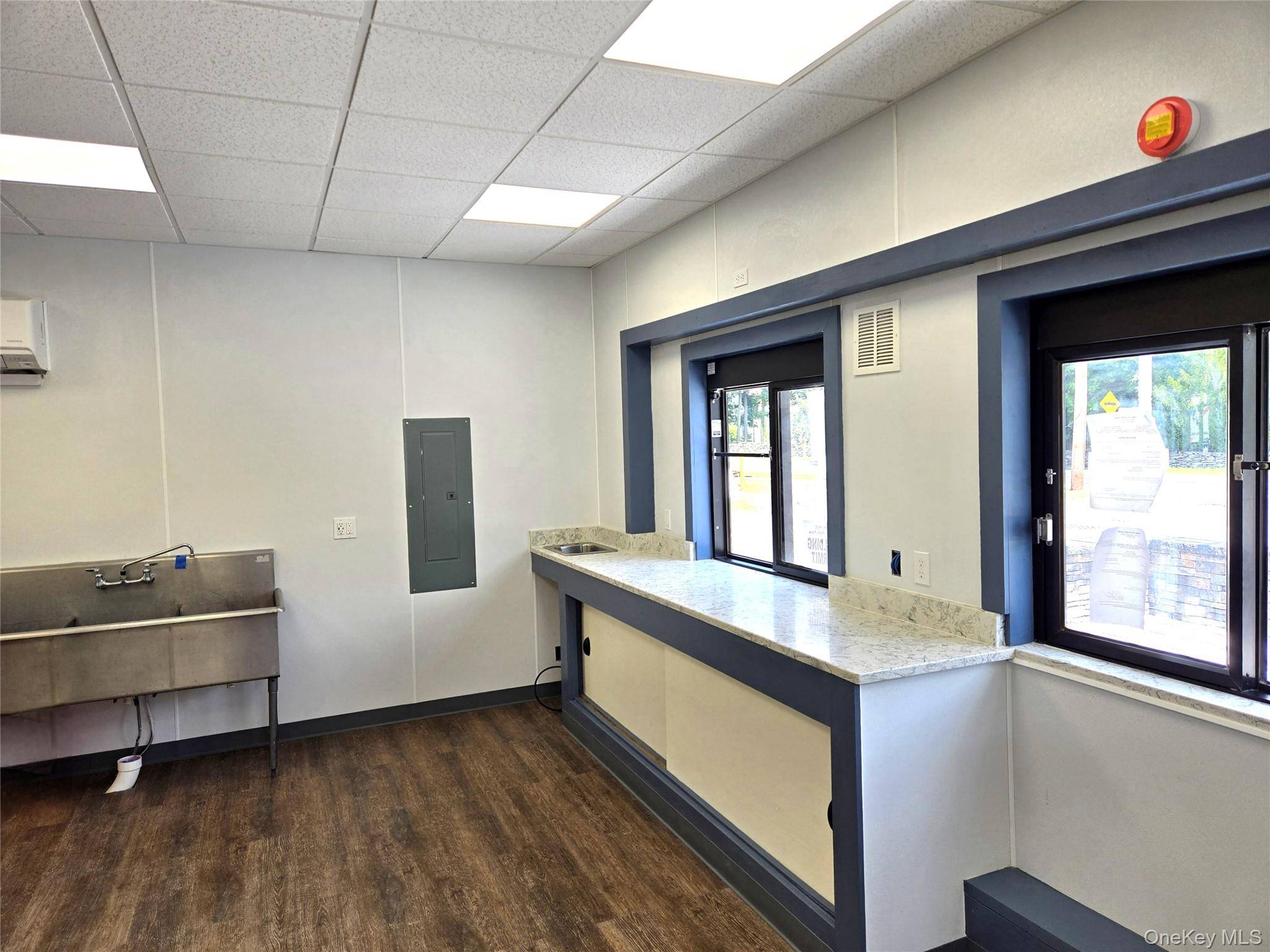 Edificio Comercial en Venta en Hyde Park - Nueva York - EE. UU. - 8