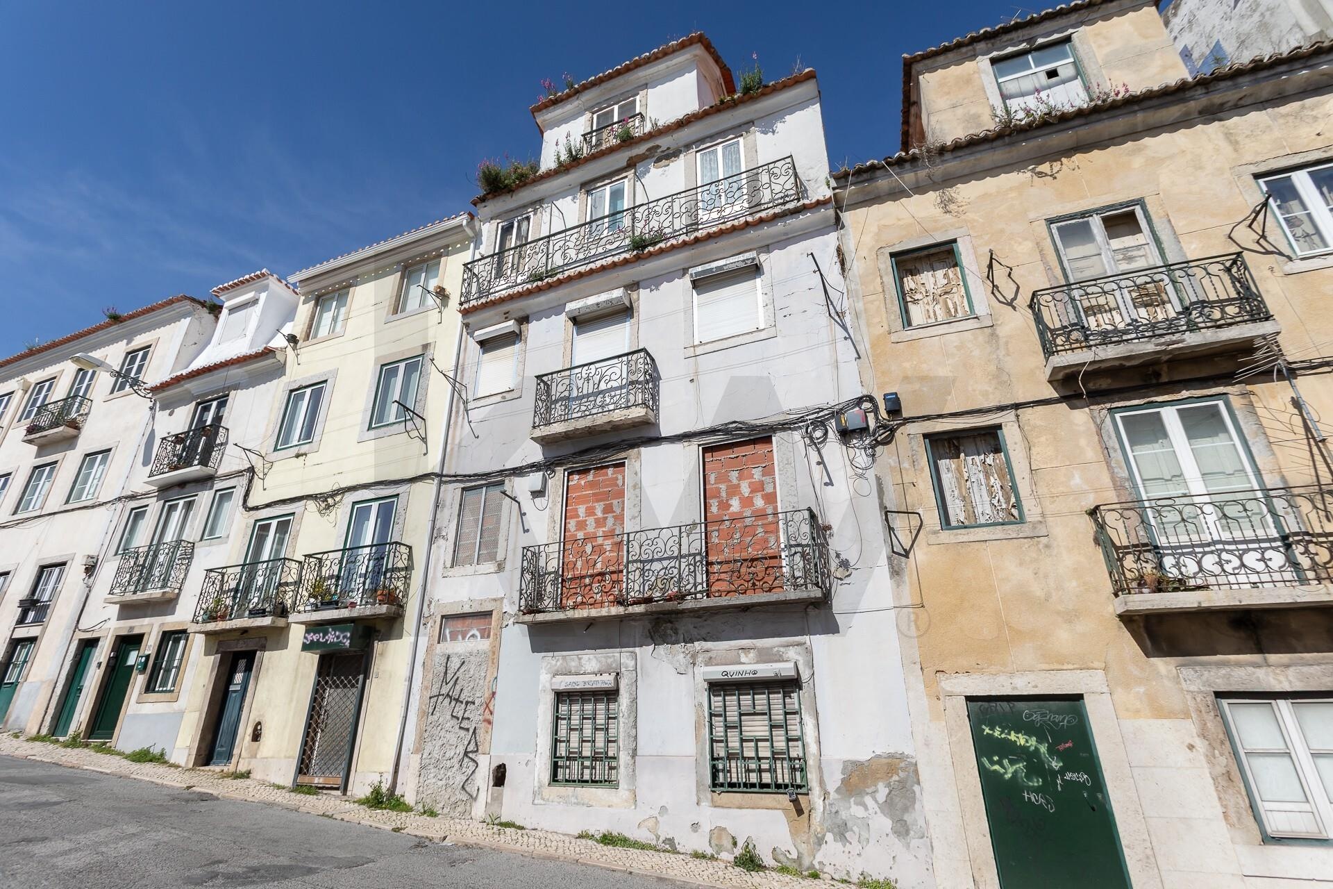 Building for Sale in Lisbon - Lisbon - Portugal - 1
