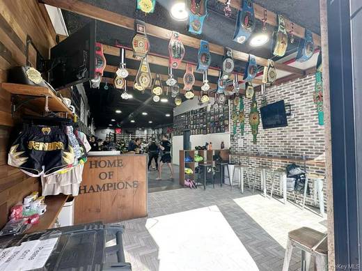 Edificio en Venta en Long Island City - NY - EE. UU. - 3