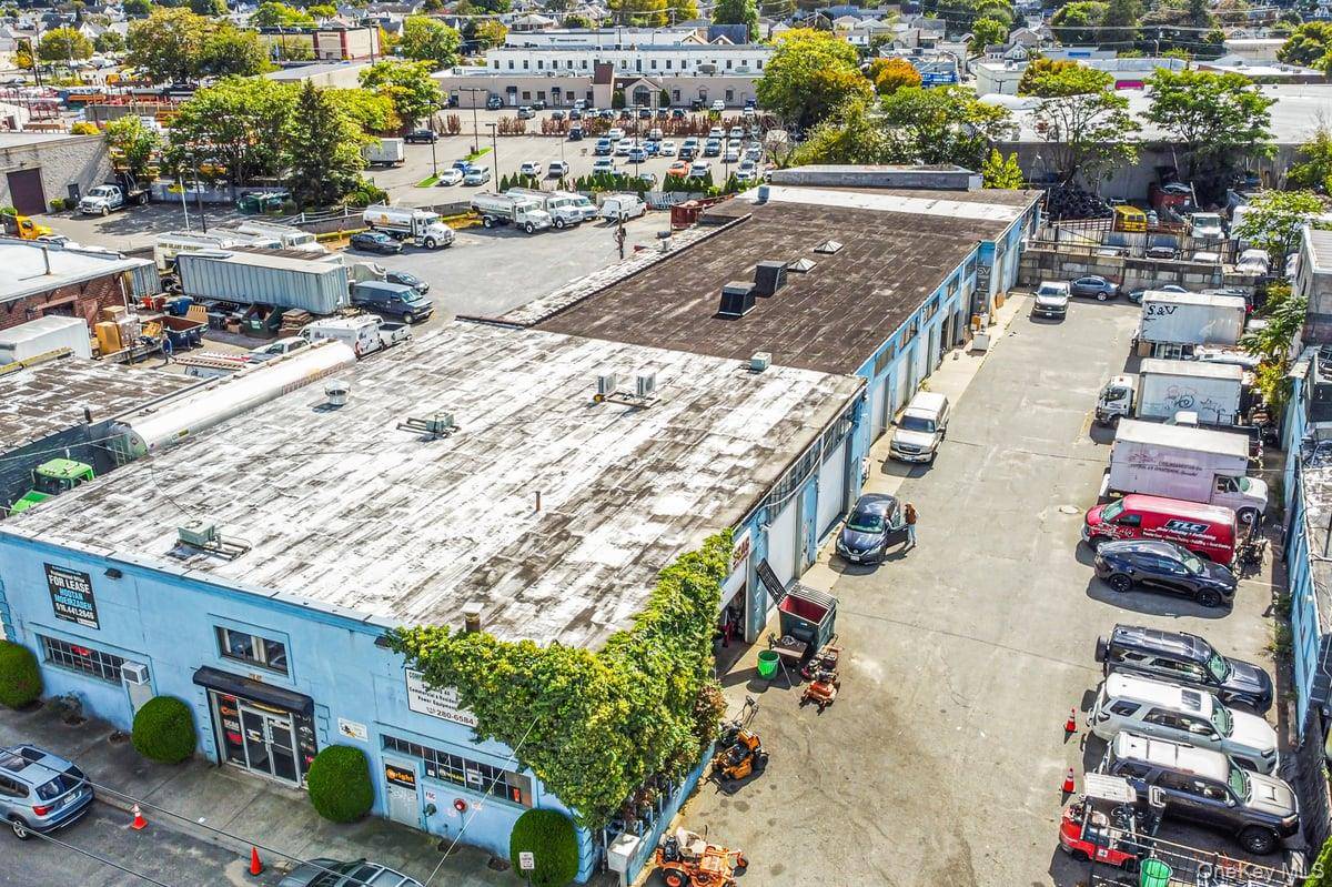 Immeuble Commercial à Vendre à Mineola - NY - USA - 4