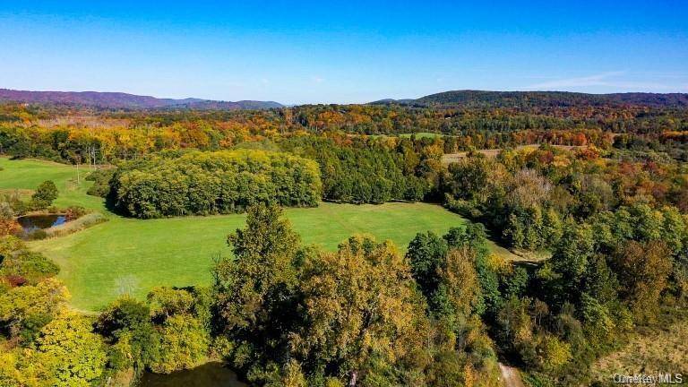 Prédio à Venda em Pawling - Nova Iorque - EUA - 1