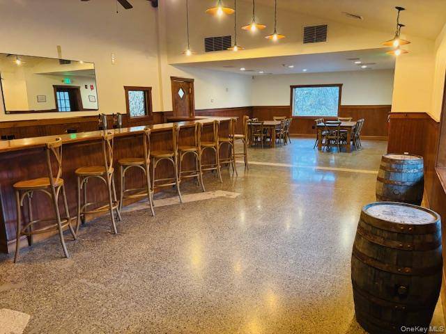 Prédio à Venda em Pine Plains - Nova Iorque - EUA - 8
