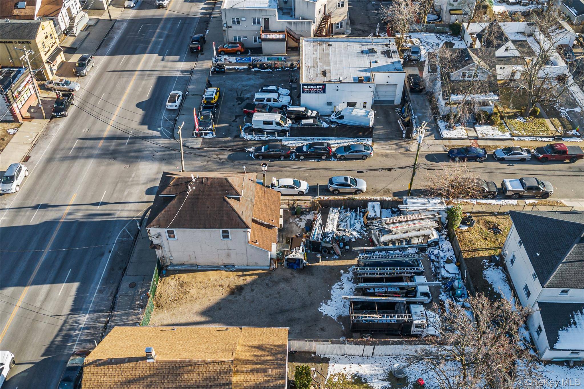 Edificio de Uso Mixto en Venta en Uniondale - Nueva York - EE. UU. - 4