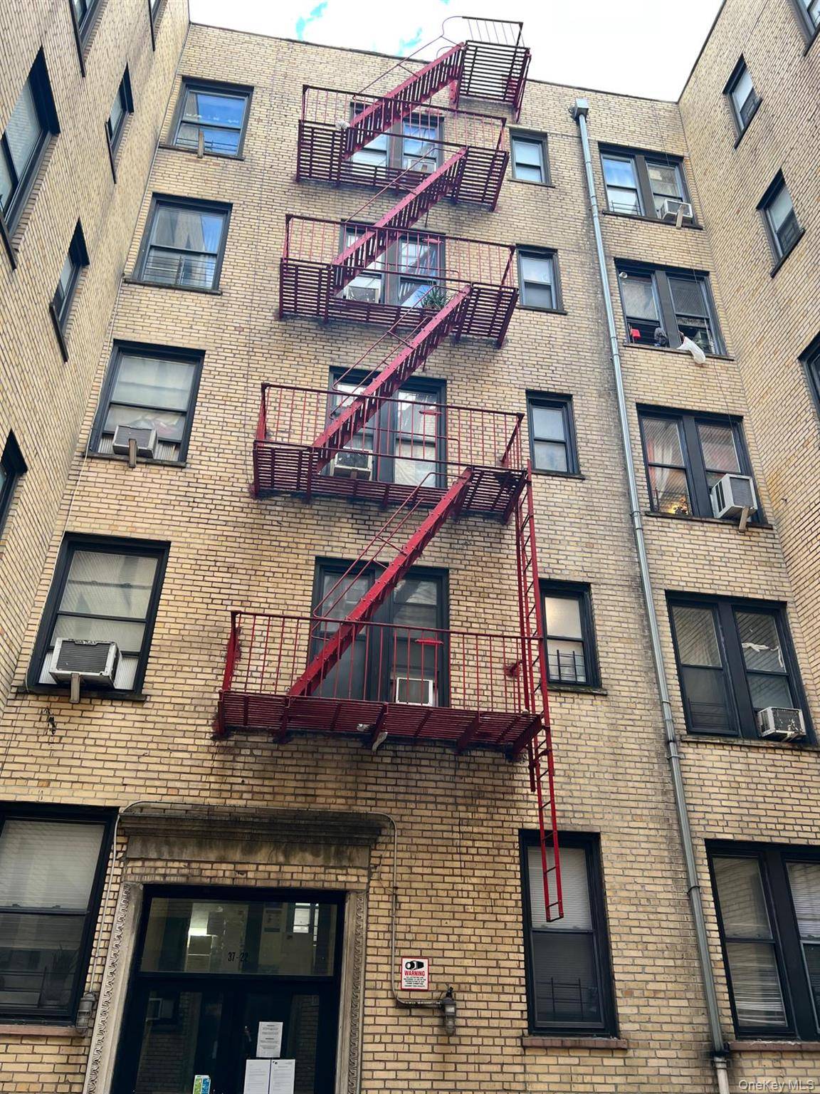 Propriedade à Venda em Corona - NY - EUA - 6