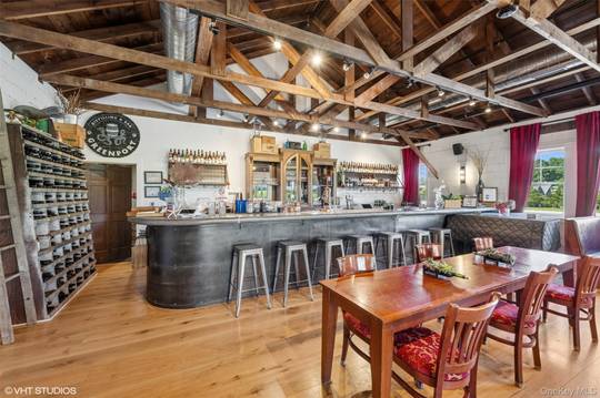 Vinícola y Destilería en Venta en Southold - NY - EE. UU. - 5
