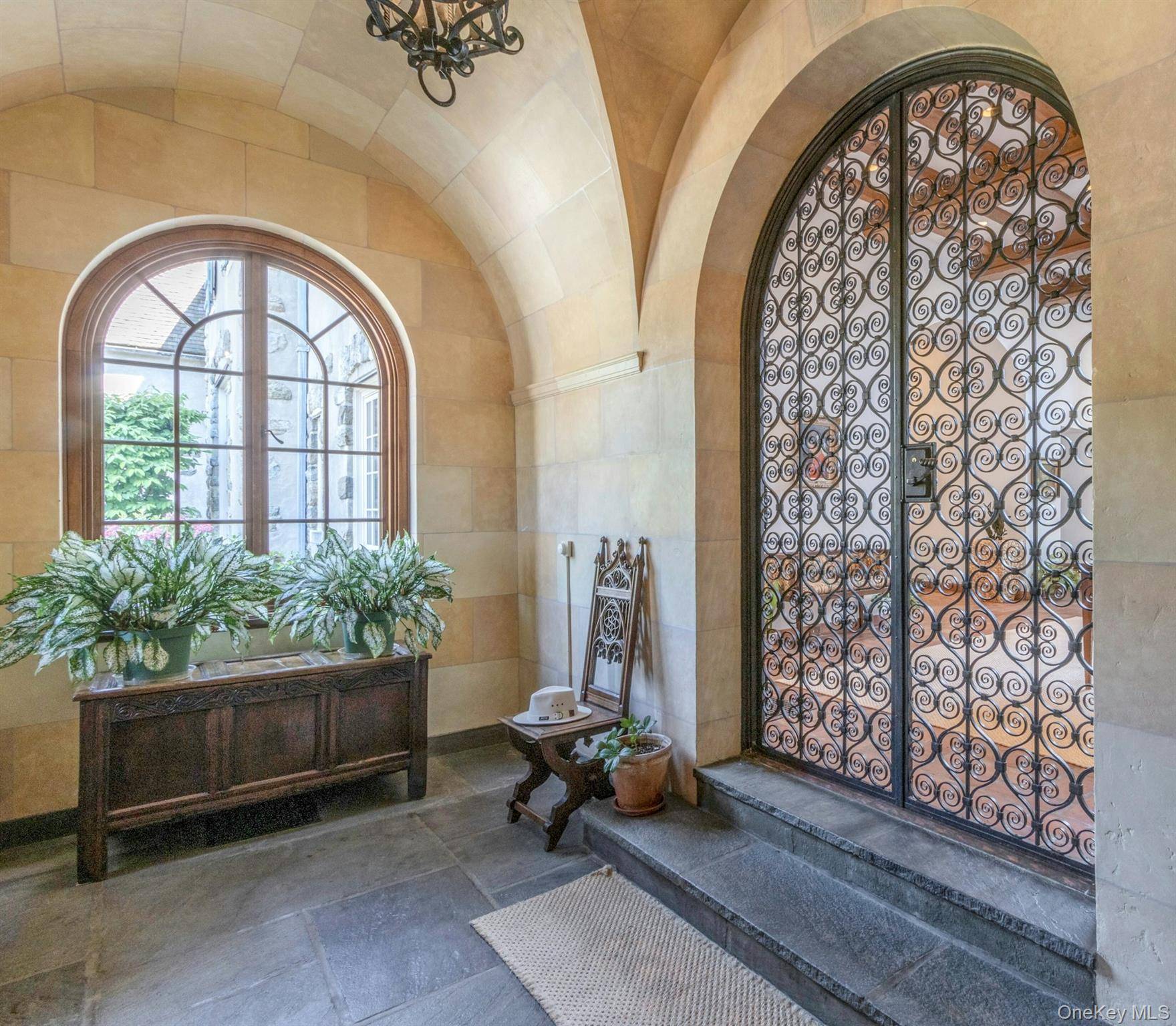 Propriété de 19 Chambres à Vendre à Tuxedo Park - 4