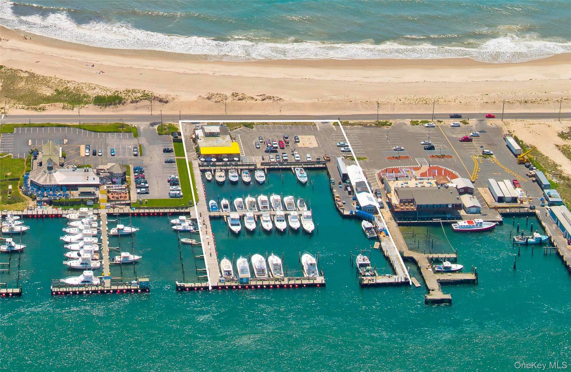 Restaurant à Vendre à Hampton Bays, NY, États-Unis - 2