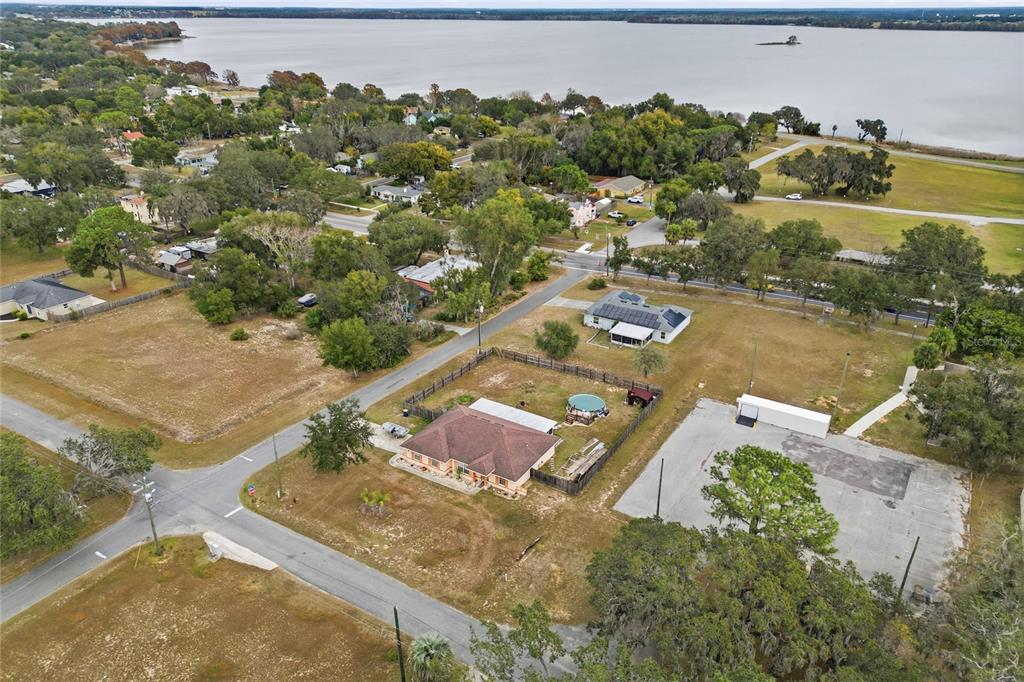 Maison de 3 Chambres à Vendre à Howey In The Hills - Florida - USA - 7