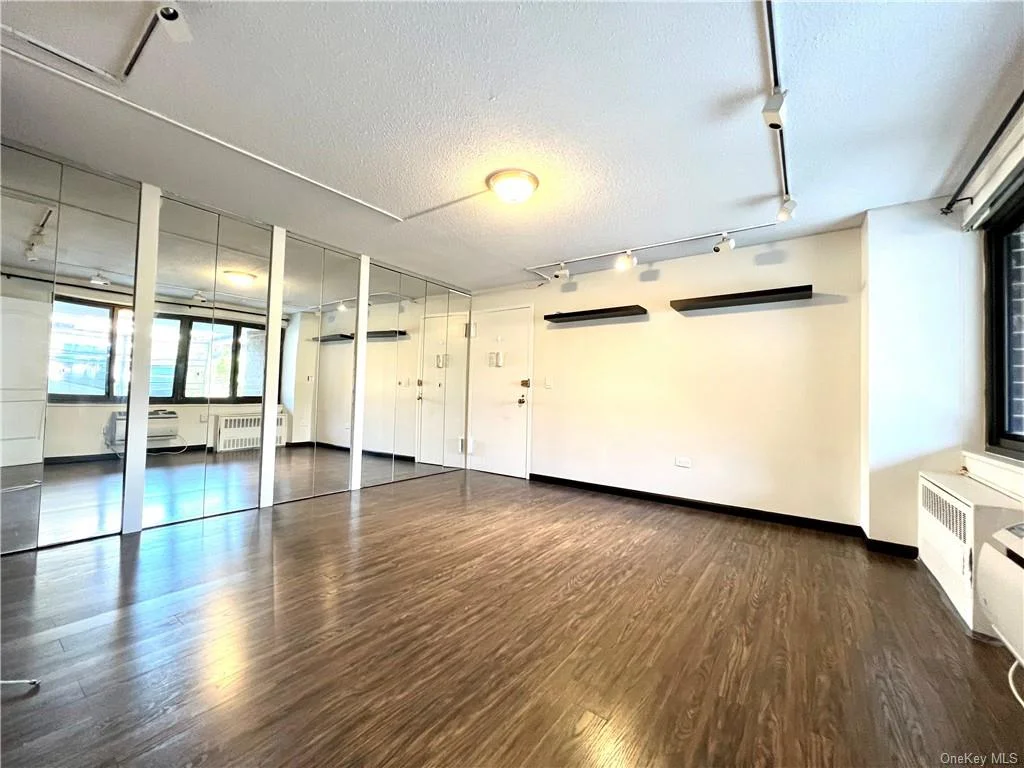 Studio à Venda em 100 Beekman Street – Manhattan, Nova Iorque – NY - 1