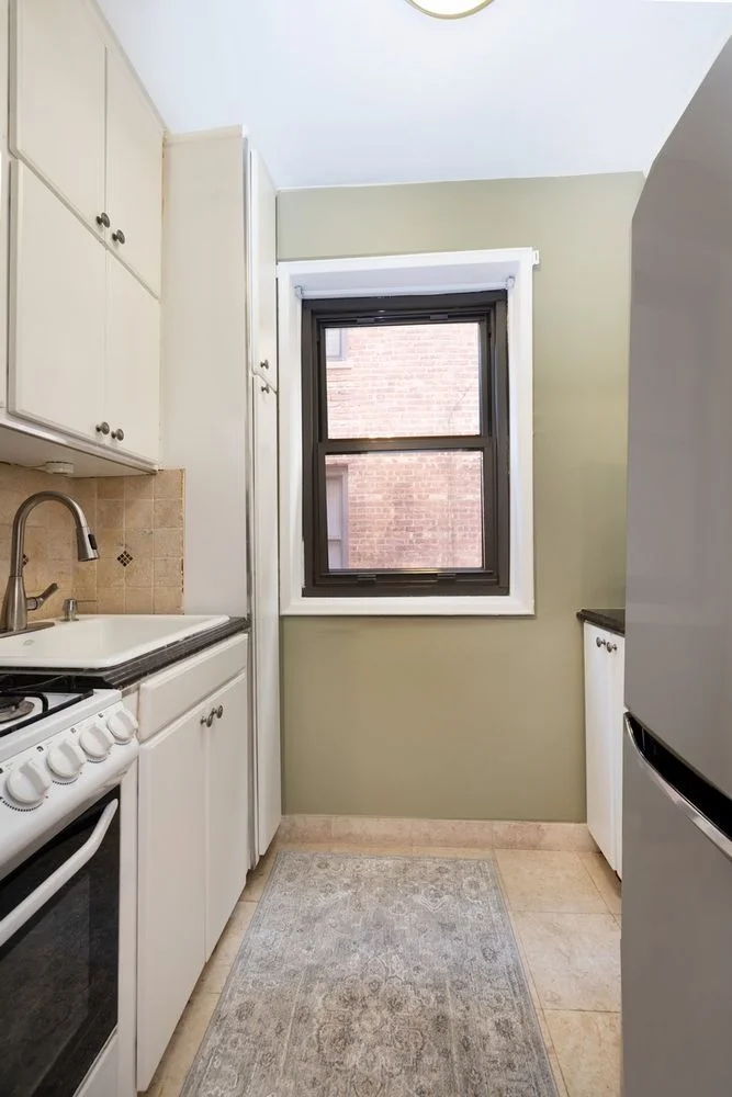 Studio à Venda em 242 East 38th Street – Manhattan, Nova Iorque – NY - 1