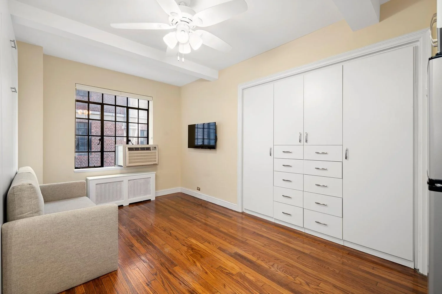 Studio à Venda em 25 Tudor City Place – Manhattan, Nova Iorque – NY - 3