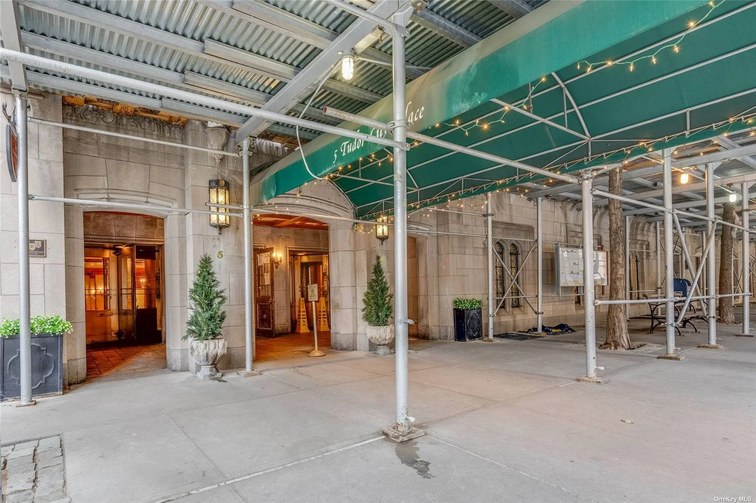 Studio à Vendre au 5 Tudor City Place – Manhattan – New York – NY - 1