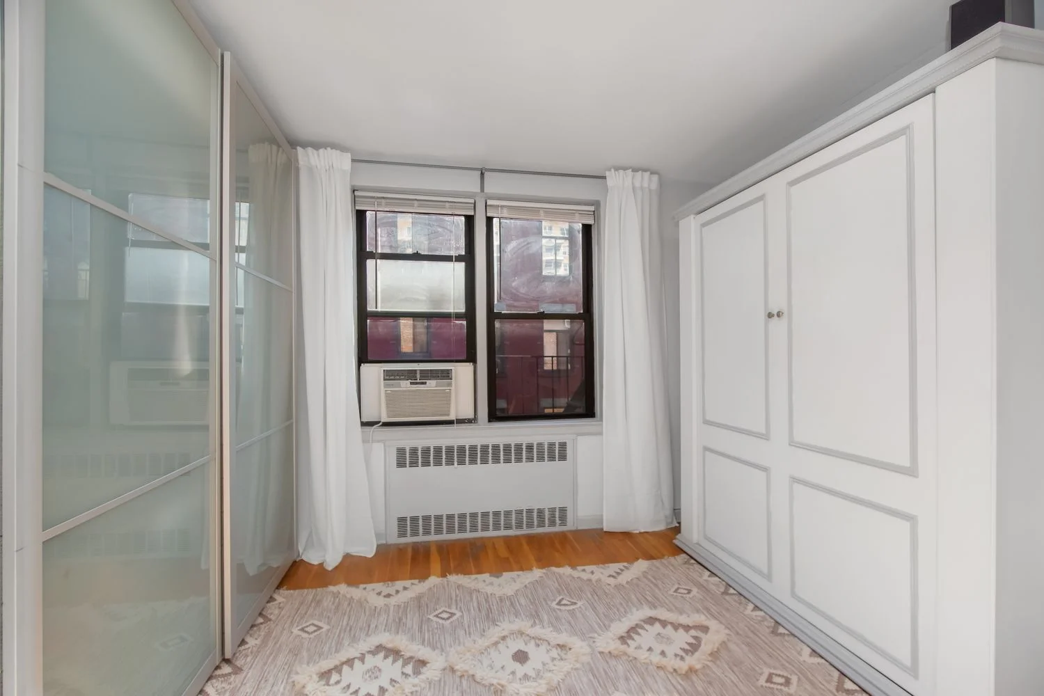Studio à Vendre au 54 East 8th Street – Manhattan – New York – NY - 2