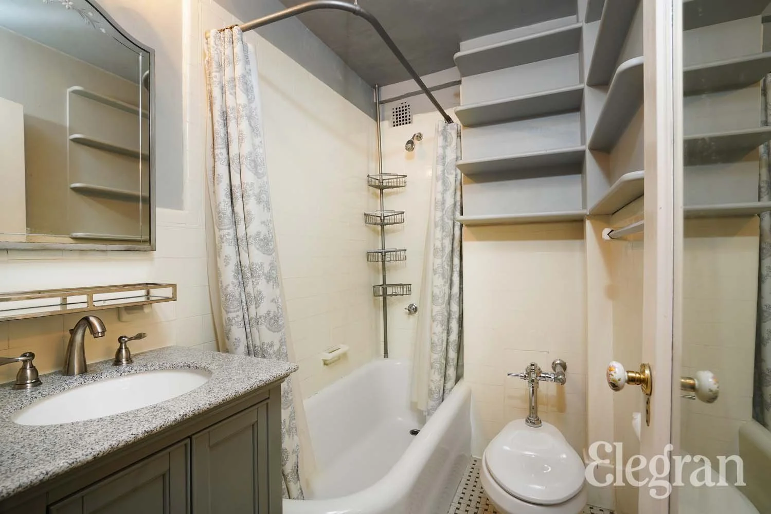 Studio à Venda em 7 Park Avenue – Manhattan, Nova Iorque – NY - 1