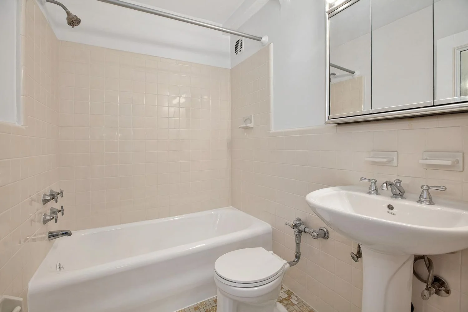 Studio en Venta en Manhattan – 243 West End Avenue, Nueva York – NY - 3