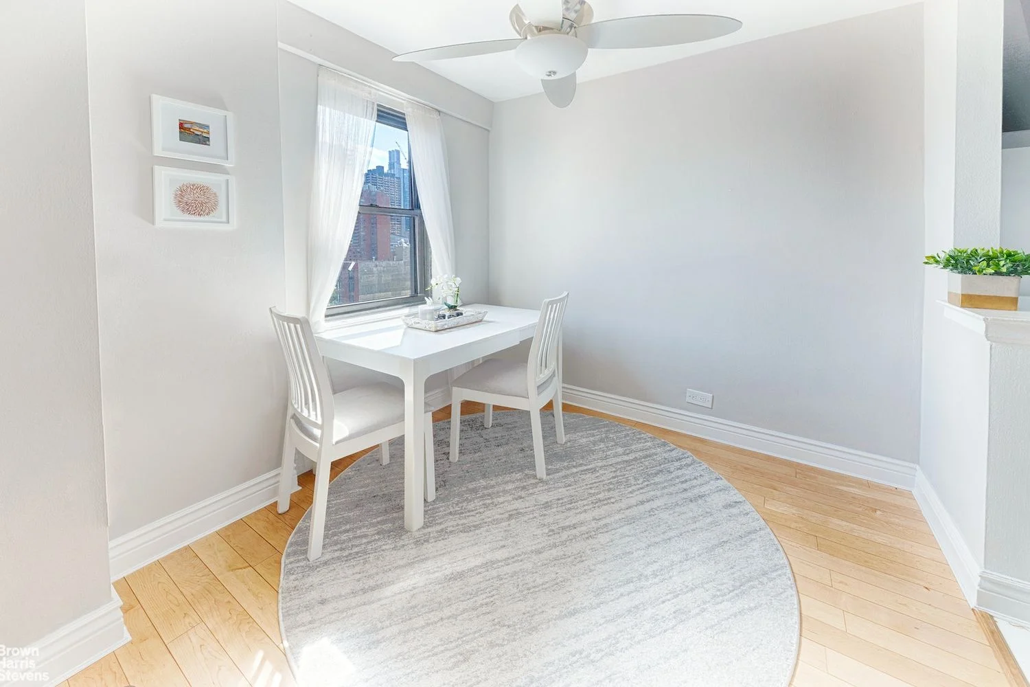 Studio à Venda em Manhattan – 301 East 63rd Street – Nova Iorque – NY - 2