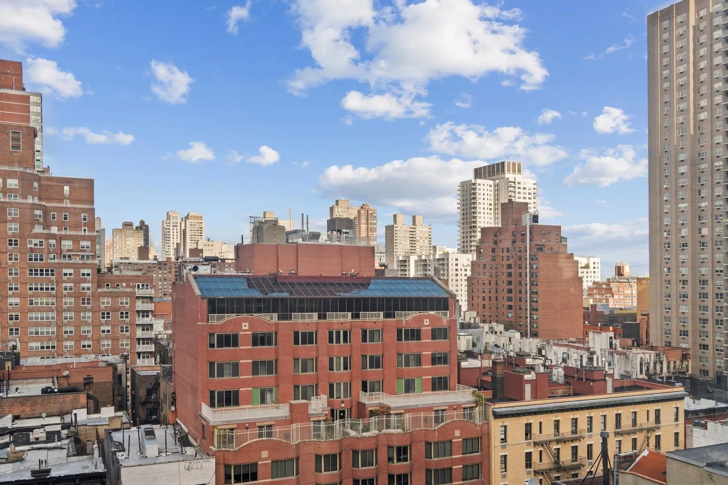 Studio à Venda em Manhattan – 399 East 72nd Street – New York, NY - 4