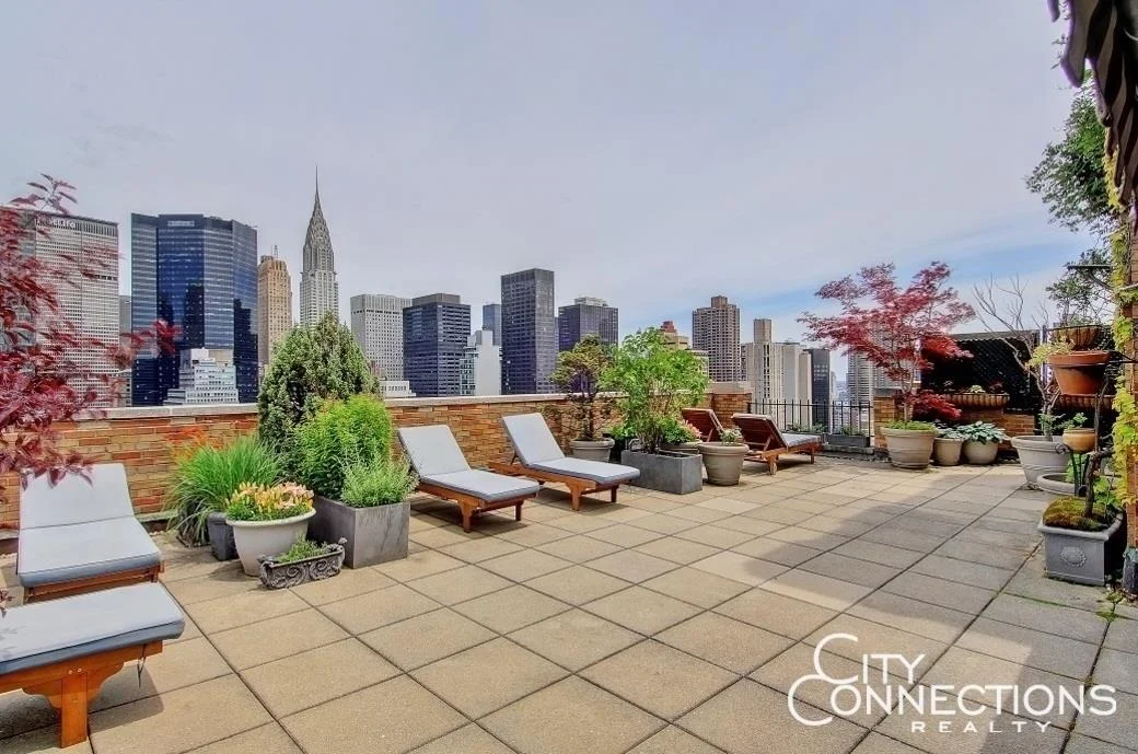 Studio for Sale in Manhattan – New York, NY - 6