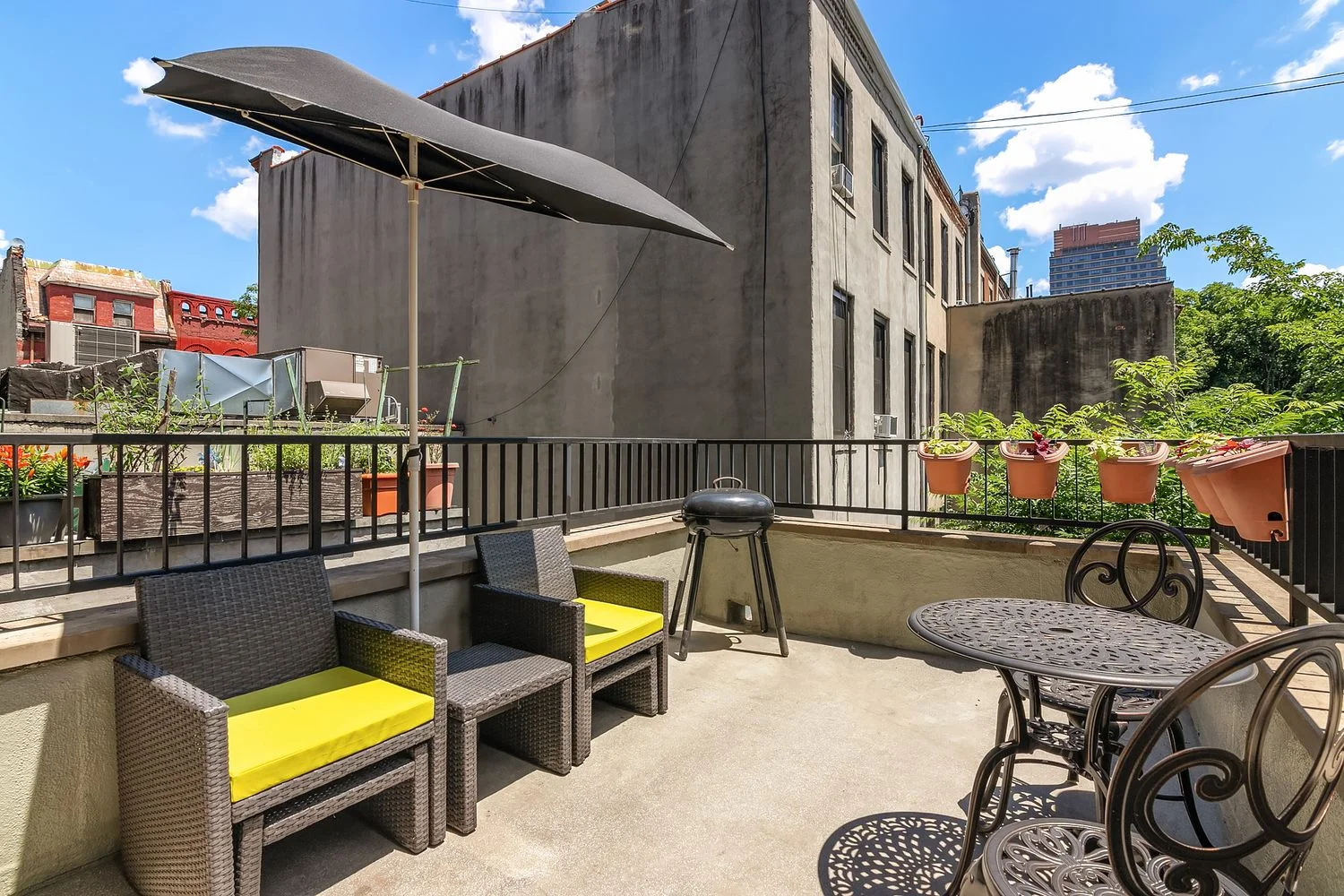Studio for Sale in Manhattan – New York, NY - 3