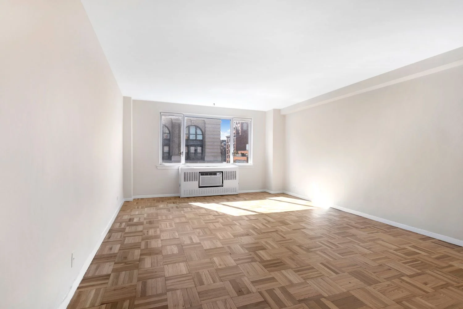Studio à Venda em Manhattan, Nova Iorque – 105 West 13th Street – NY - 1