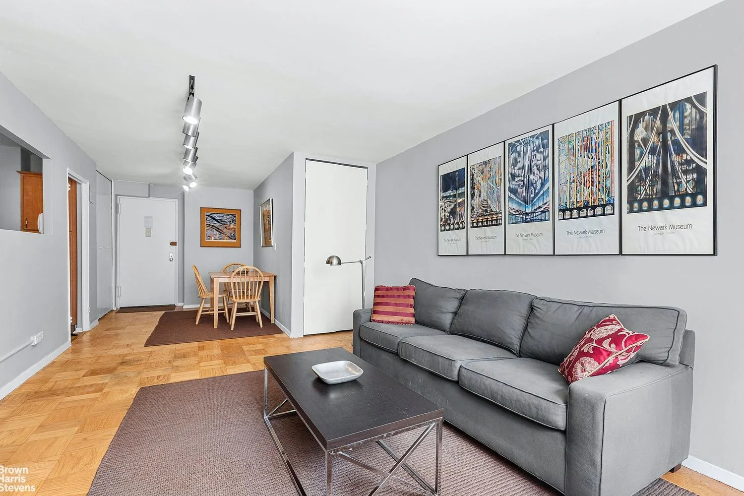 Studio à Venda em Manhattan, Nova Iorque – 165 West 66th Street – NY - 2