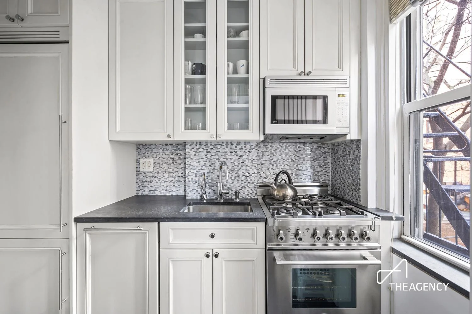 Studio à Venda em Manhattan, Nova Iorque – 210 East 73rd Street - 3