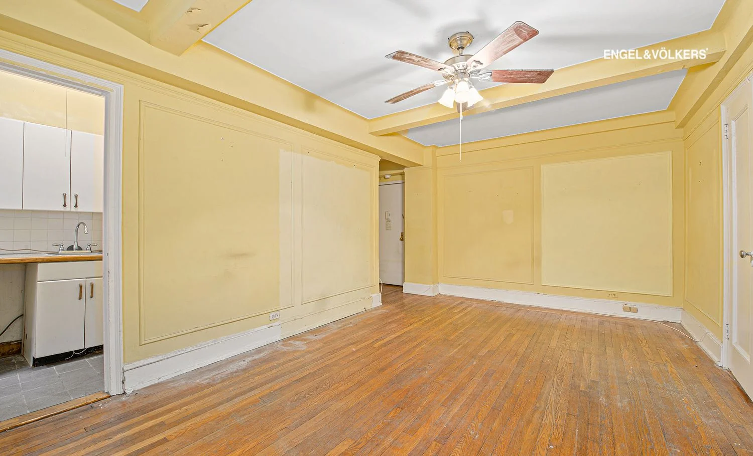 Studio à Venda em Manhattan, Nova Iorque – 304 West 75th Street – NY - 4