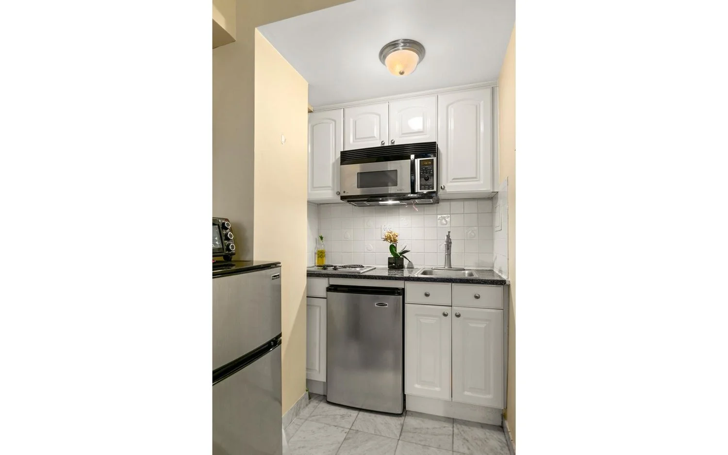Studio à Venda em Manhattan, Nova Iorque – 320 East 42nd Street – NY - 1