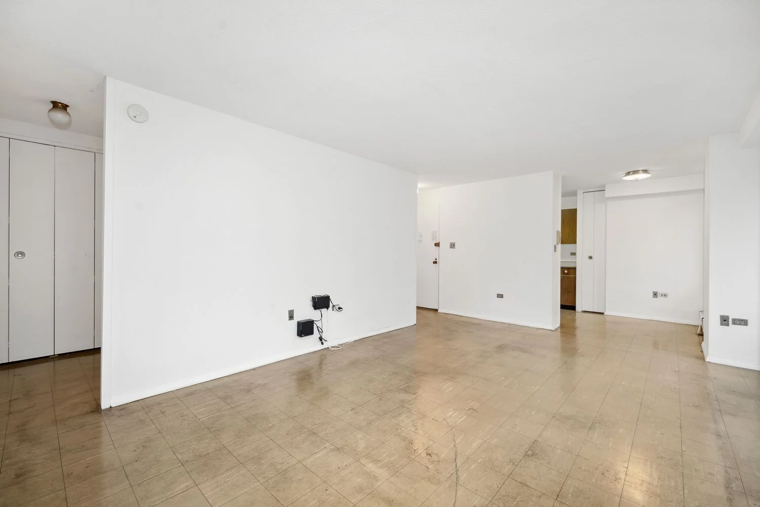 Studio for Sale on Fulton Street – Manhattan – New York – NY - 5