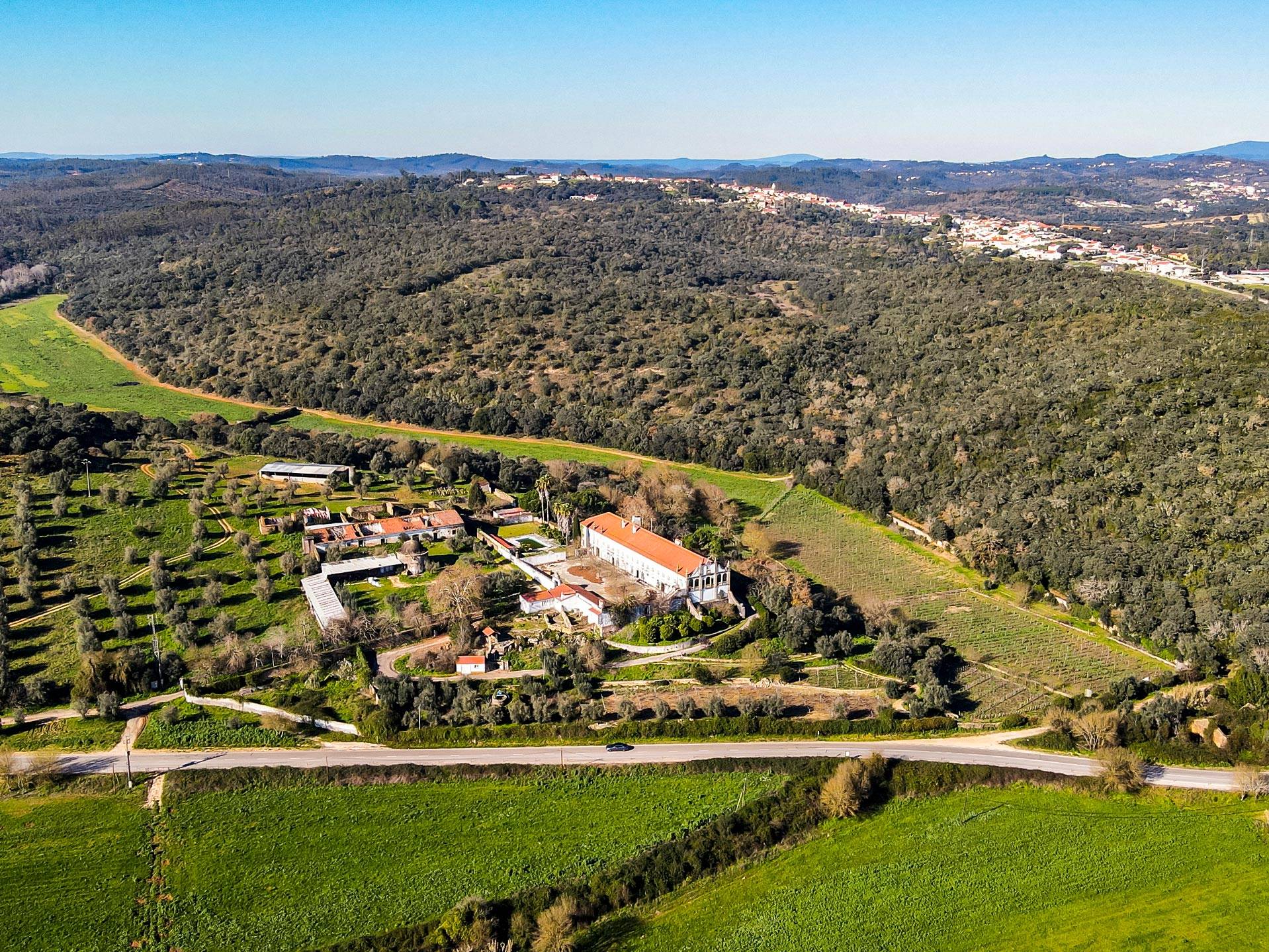 Propiedad con 10 Dormitorios en Venta en Tomar, Portugal - 7